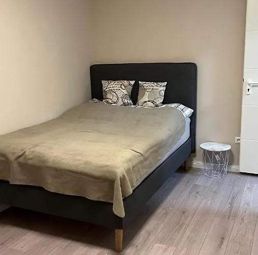 Hochfeld Apartment In Augsburg